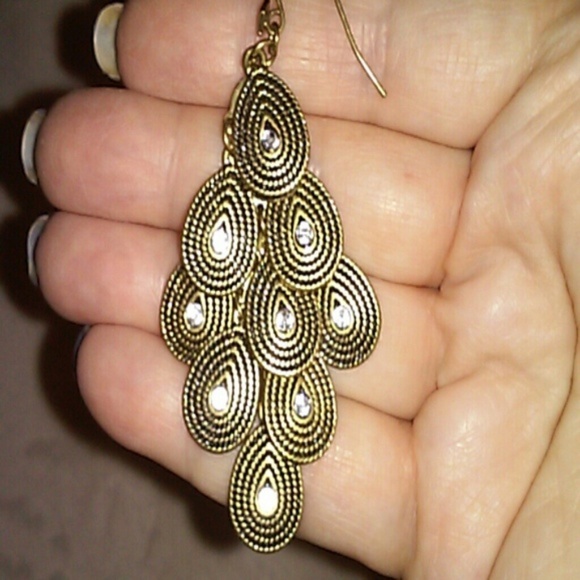 Macy's Jewelry - NWT Flirty Gold & Clear Rhinestone Dangle Earrings